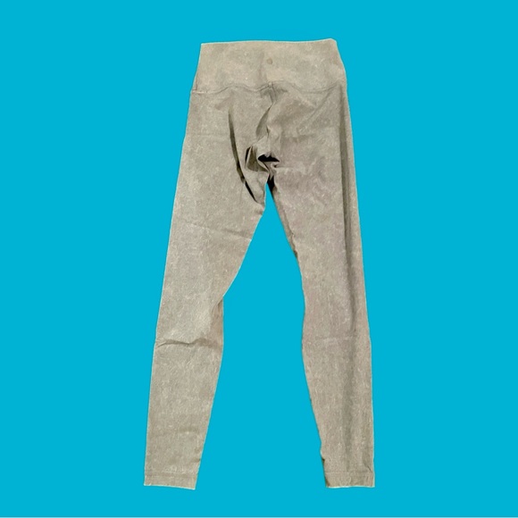 Lululemon Wunder Under High Rise Legging - Picture 2 of 5